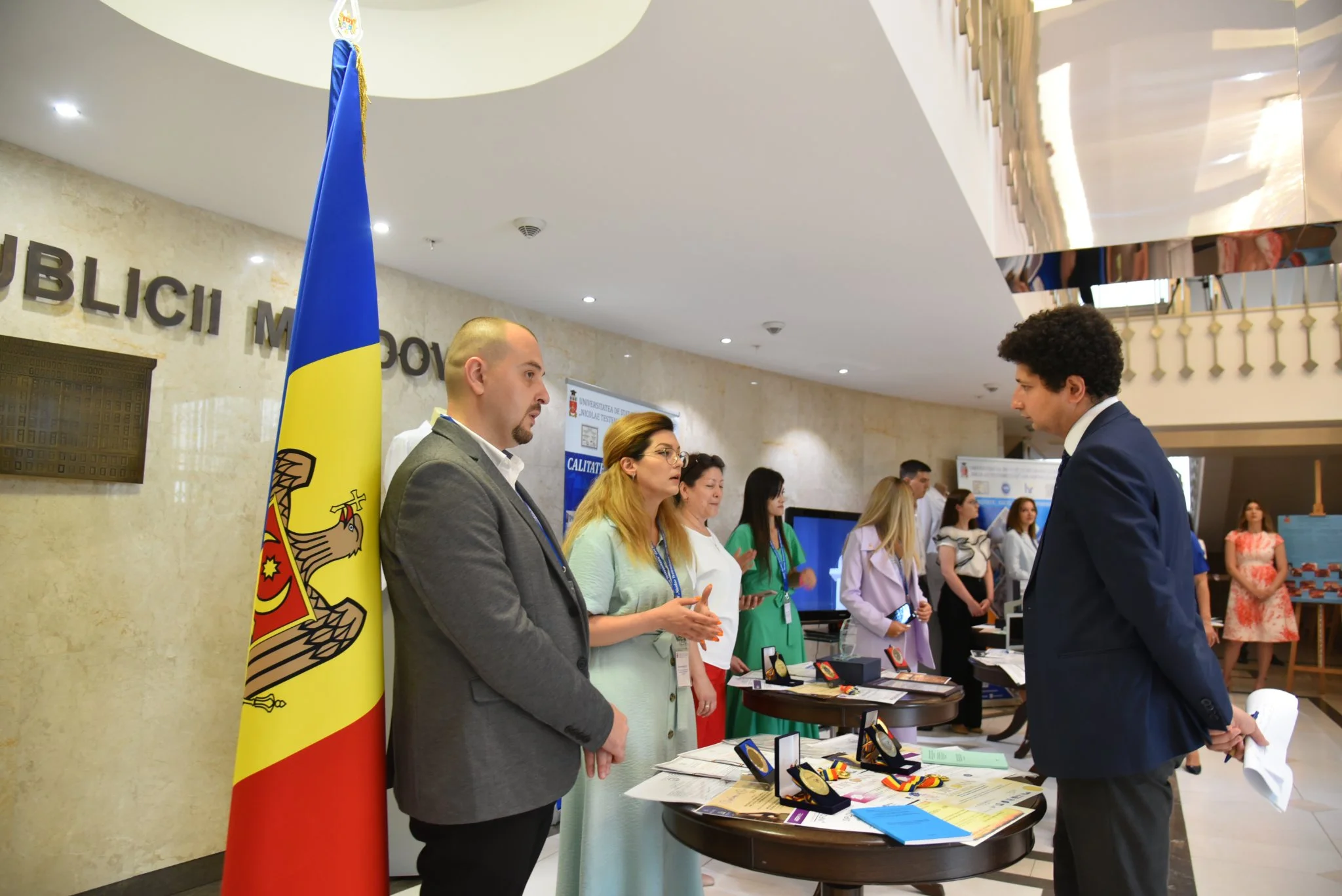 Expoziția rezultatelor științifice ale tinerilor cercetători, studenți, medici rezidenți